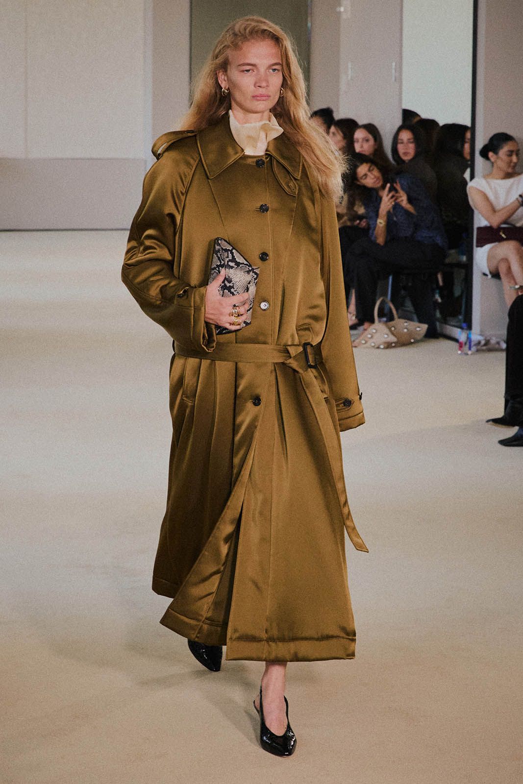 Altuzarra_SS26_16.jpg