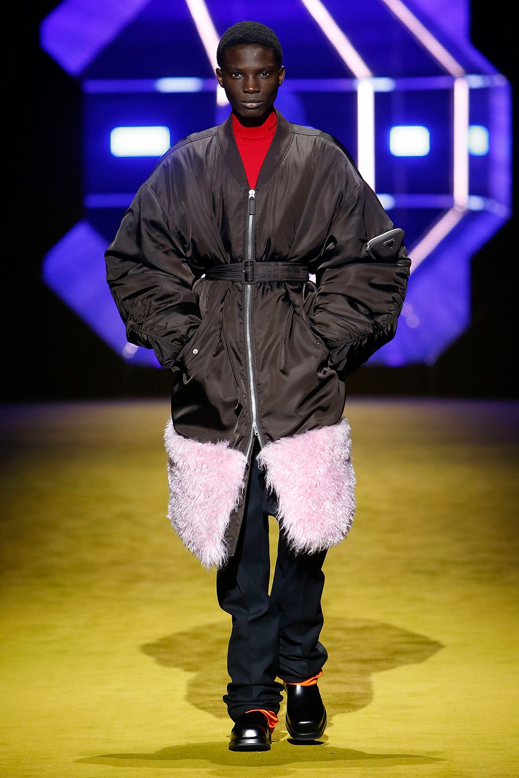 Prada Uomo F W22 Look23.jpg