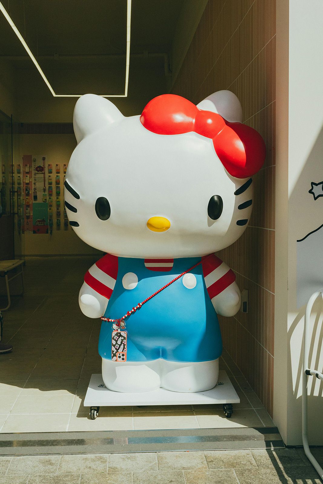 Hello-Kitty-by-Khanh-Nguyen.jpg