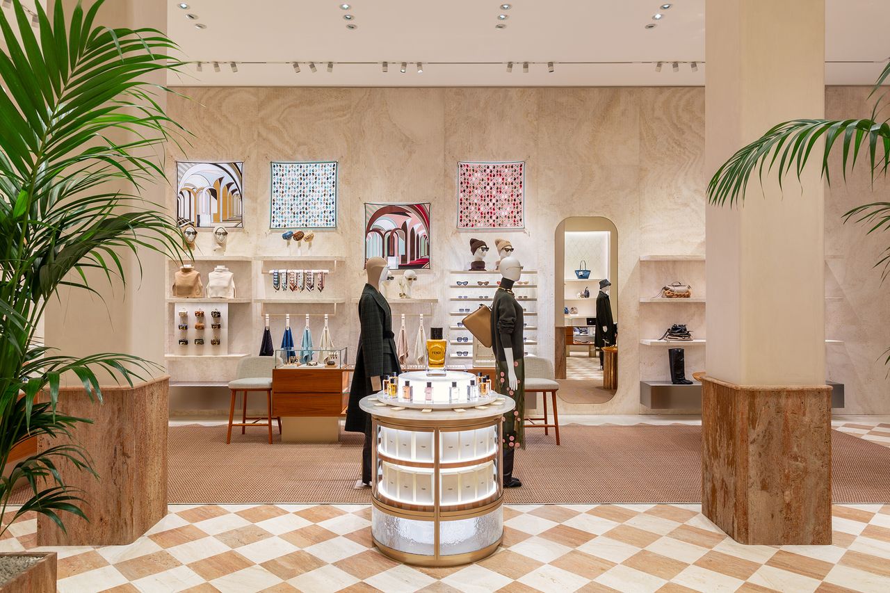 FENDI_Madrid-Ortega-Boutique-@SRivoltella-(24).jpg