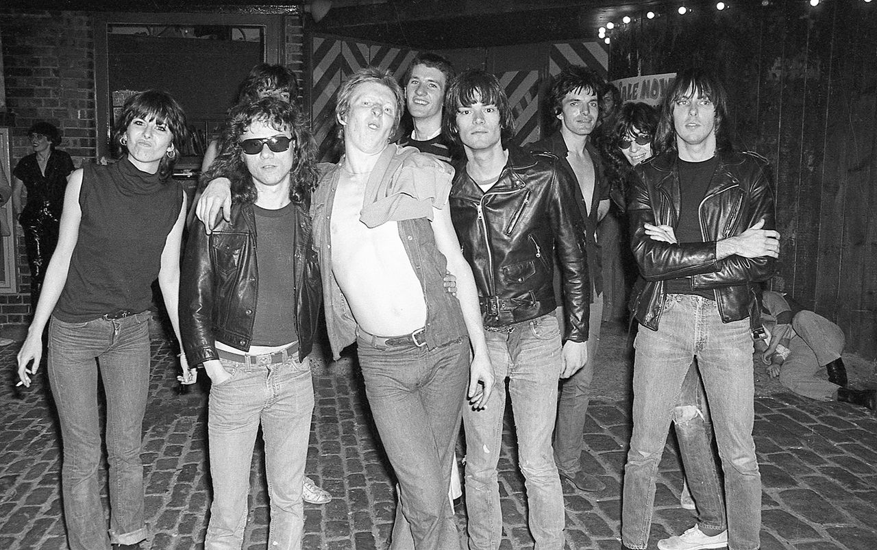 Firstthirdbooks Ramones Metalmagazine 10.jpg