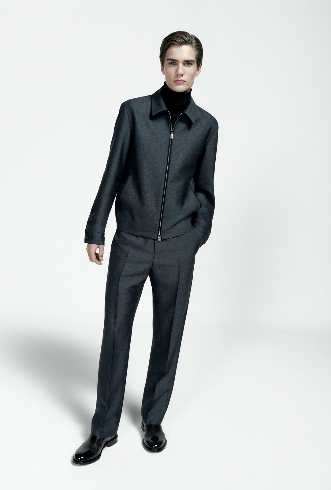 DIOR-MEN'S-SPRING-2025---TAILORING-BY-BRETT-LLOYD---LOOK-(3).jpg