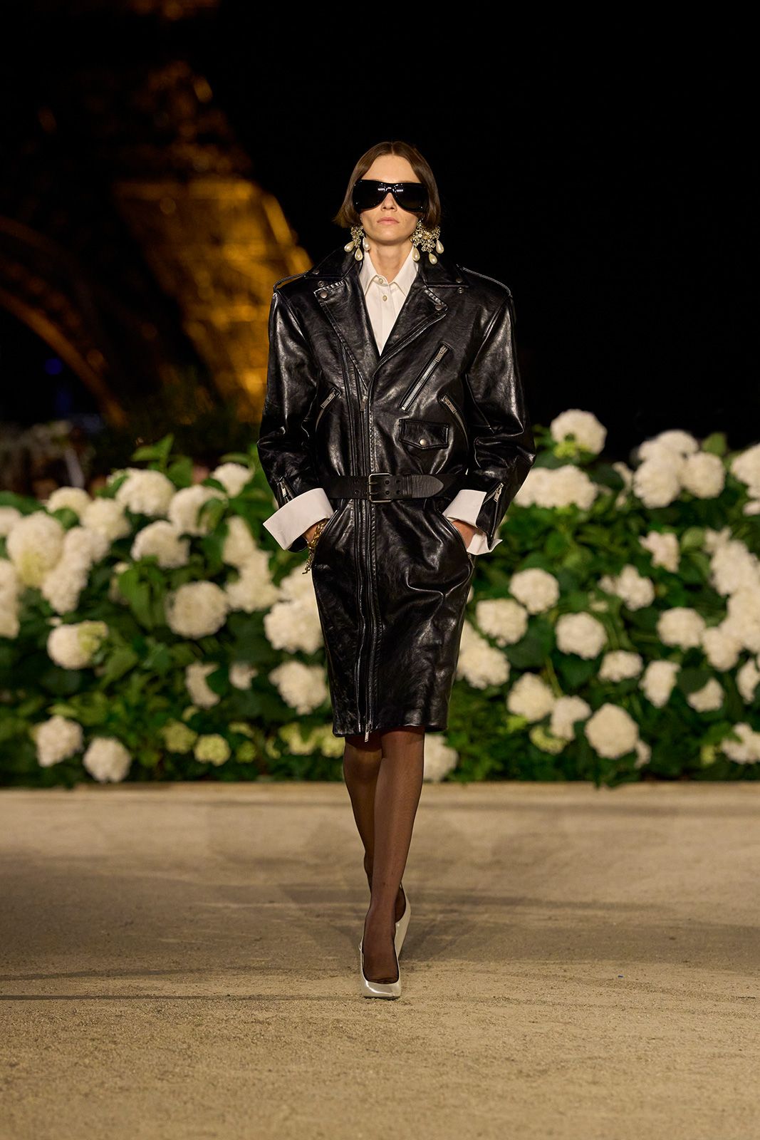 SAINT-LAURENT_FASHION_SHOW_WOMAN_SUMMER26_RUNWAY_6.jpg