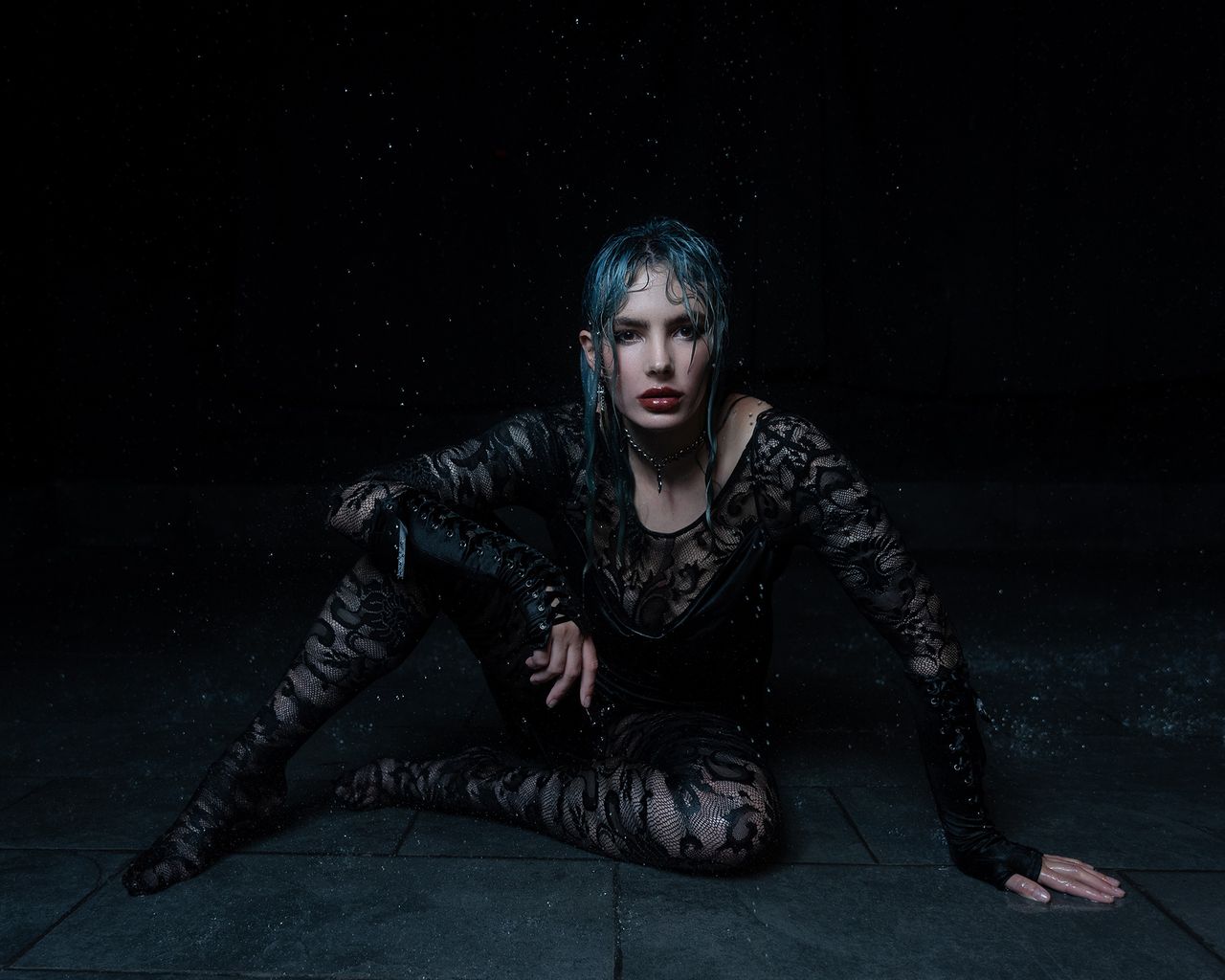 Courtney Paige Nelson Metalmagazine 1.jpg