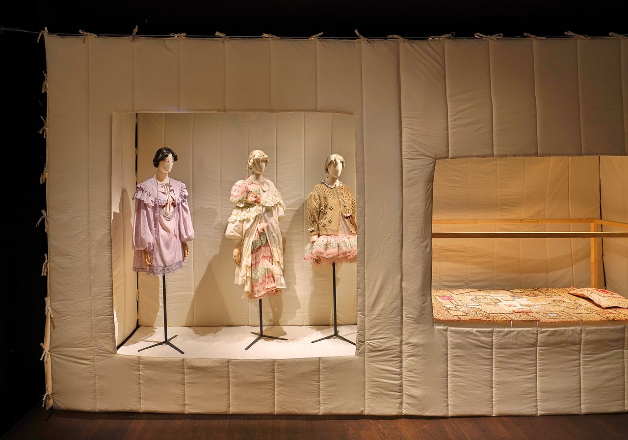 Echo-WrappedinMemory_9.jpg