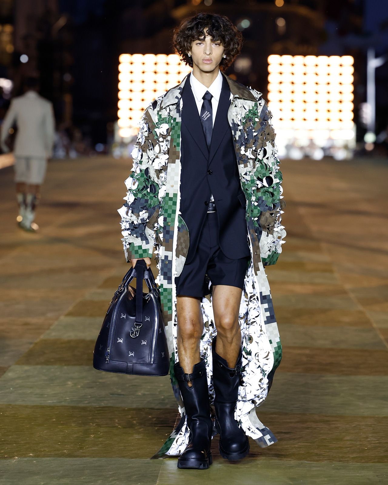 Louis Vuitton Mens Spring Summer 2024 Look 2.jpg
