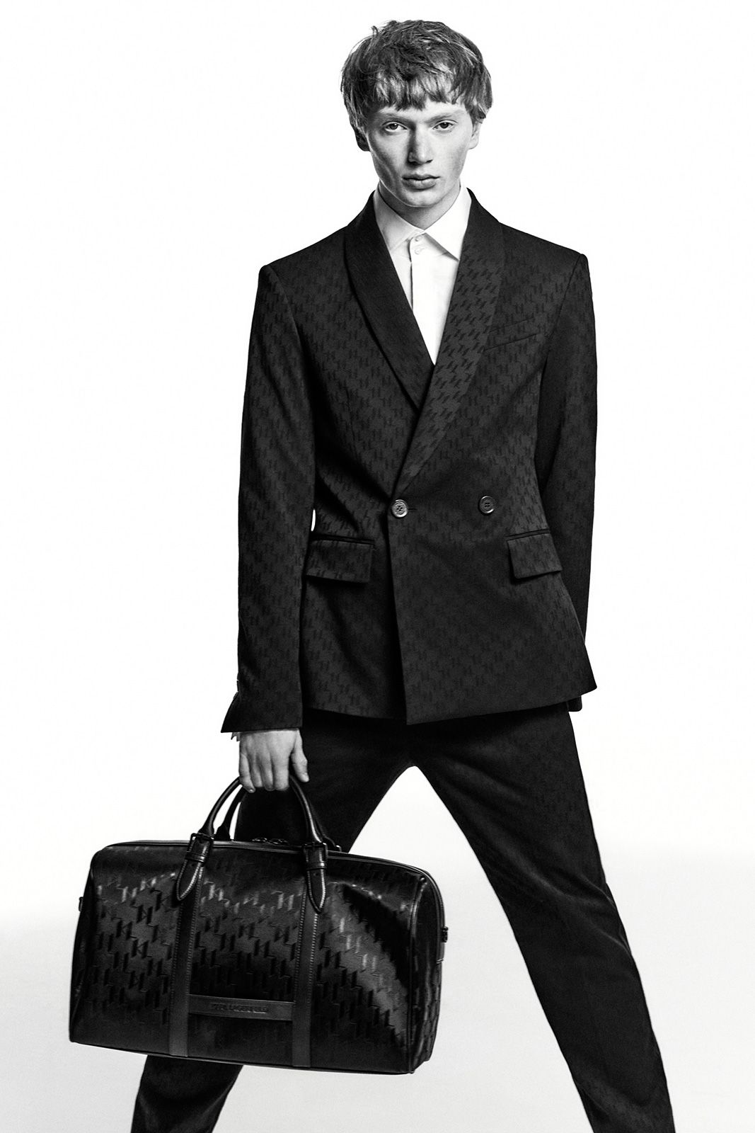 Karl-Lagerfeld-FW-2024_8.jpg