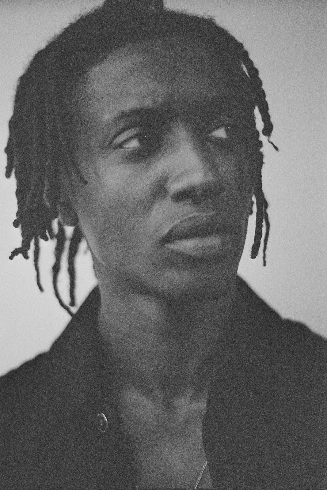 Jeremy Ezza Metalmagazine 3.jpg