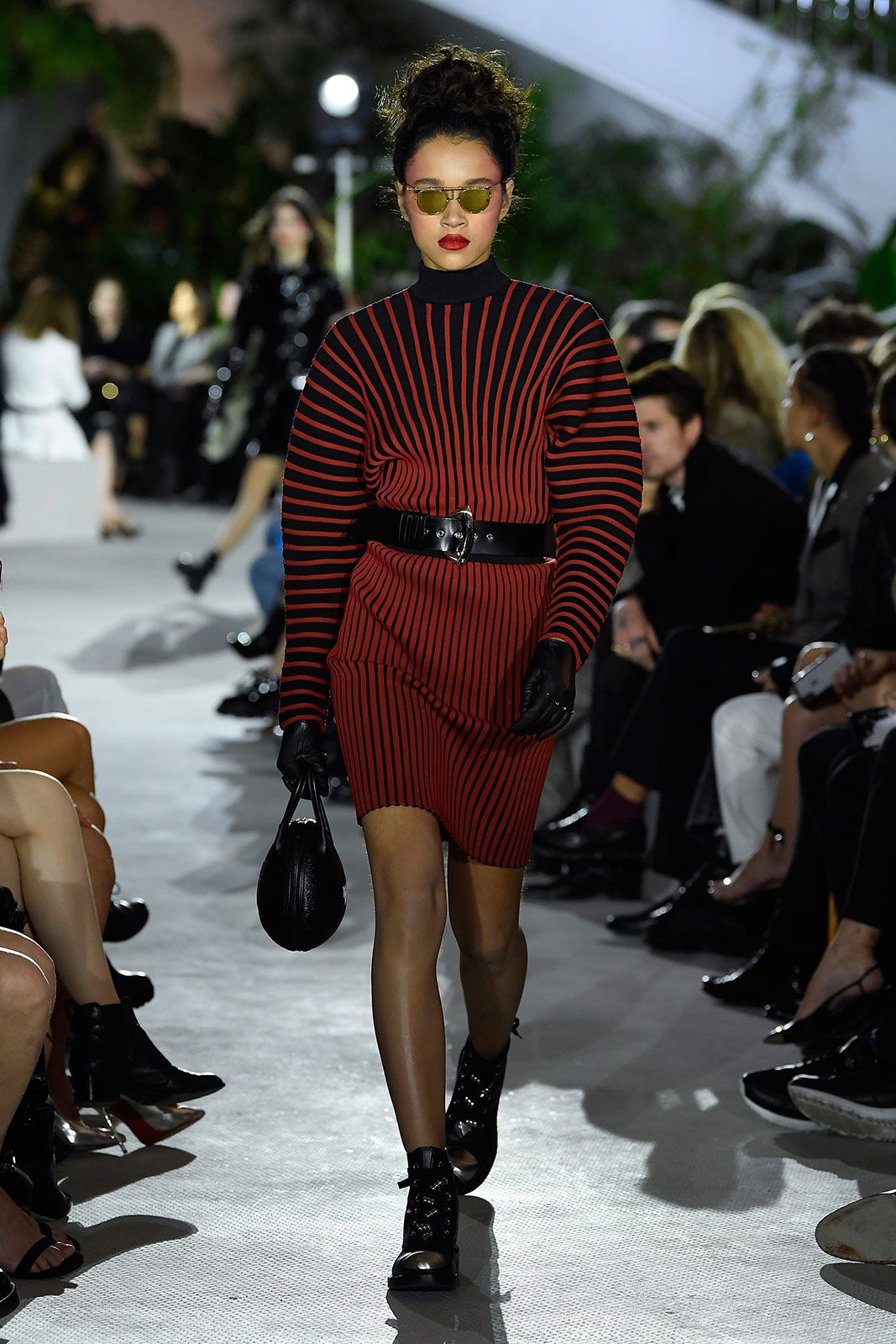Louis Vuitton Cruise 2020 Metalmagazine 26.jpg