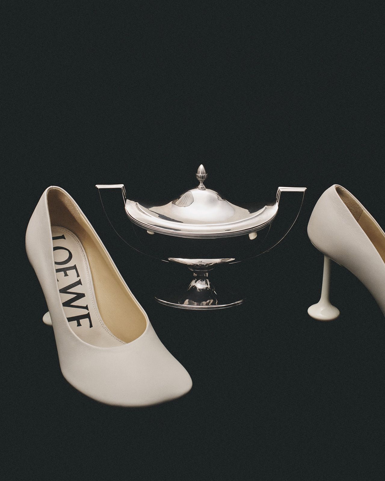 Loewe S S 2023 4.jpg