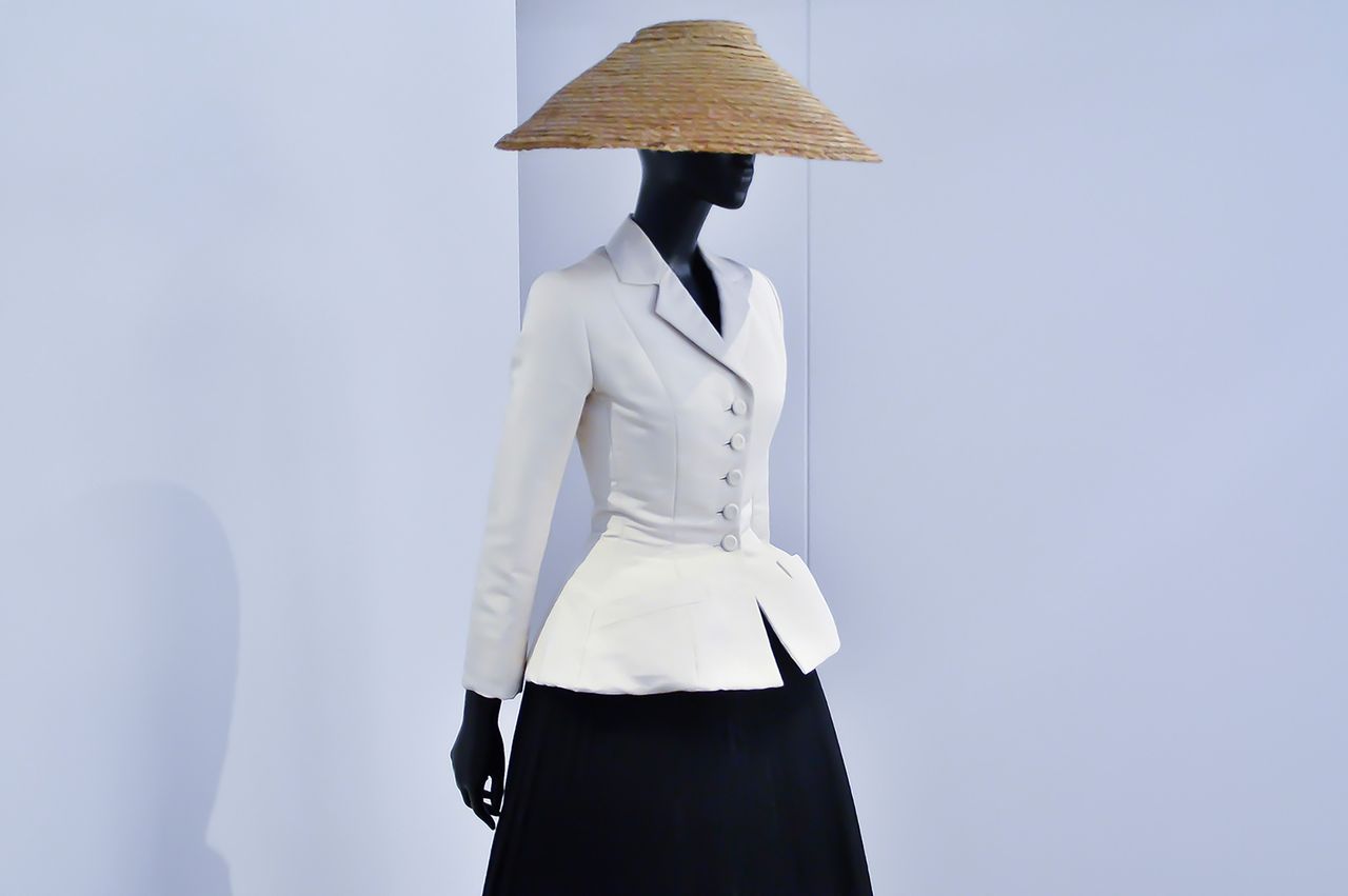 Metal Galerie Dior11.jpg