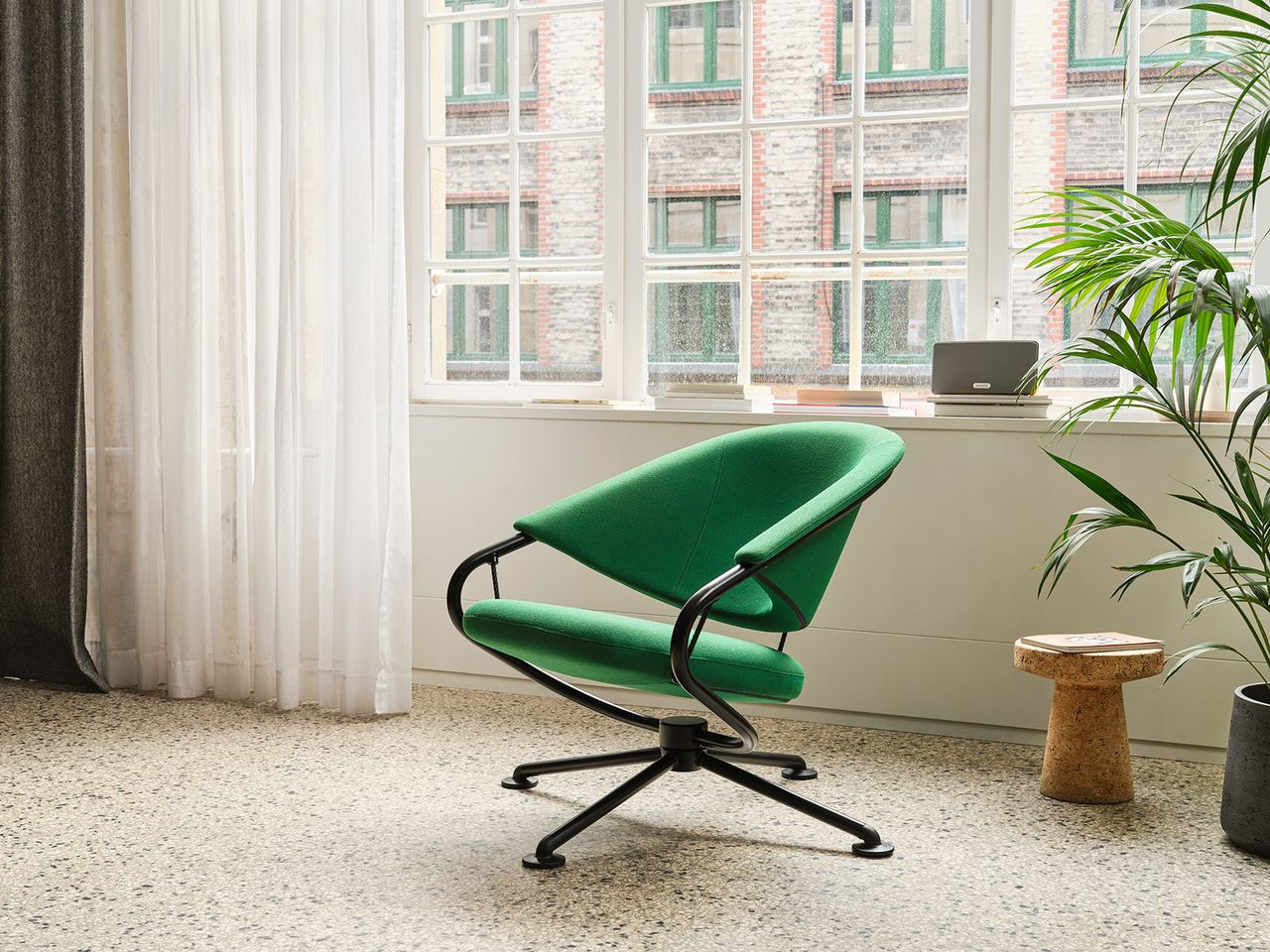 Citizen Berlin in Situ Green Lowback Single Window 3484654.jpg