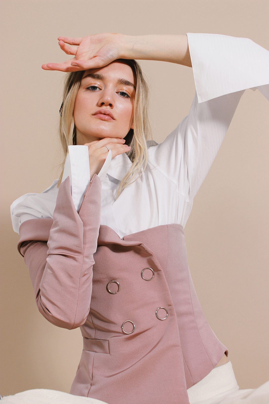 Sophia Mingoia Metalmagazine 3.jpg