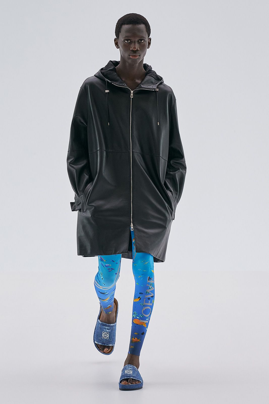 Loewe S S23 Mens Show Runway Look 50 Front Rgb Cropped 2x3 50.jpg