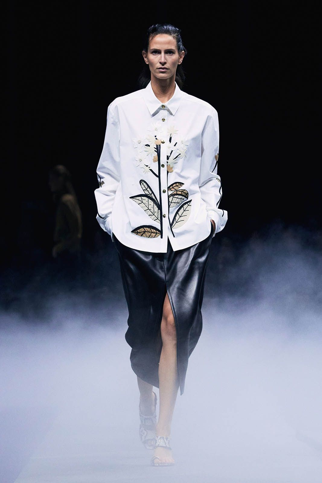 KHAITE_S26_RUNWAY_HANNA-TVEITE_12.jpg