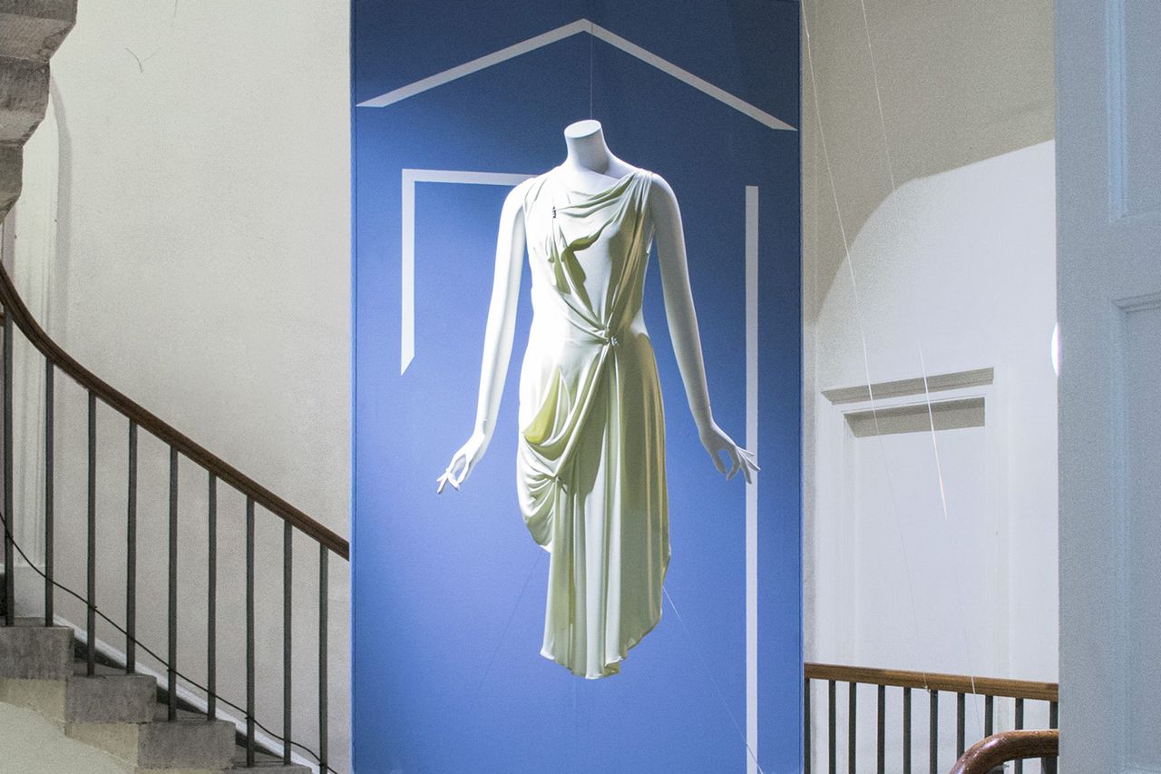 03 Somerset House Ann Sofie Back by Serge Martynov and Sofia Hedman Photo Serge Martynov.jpg