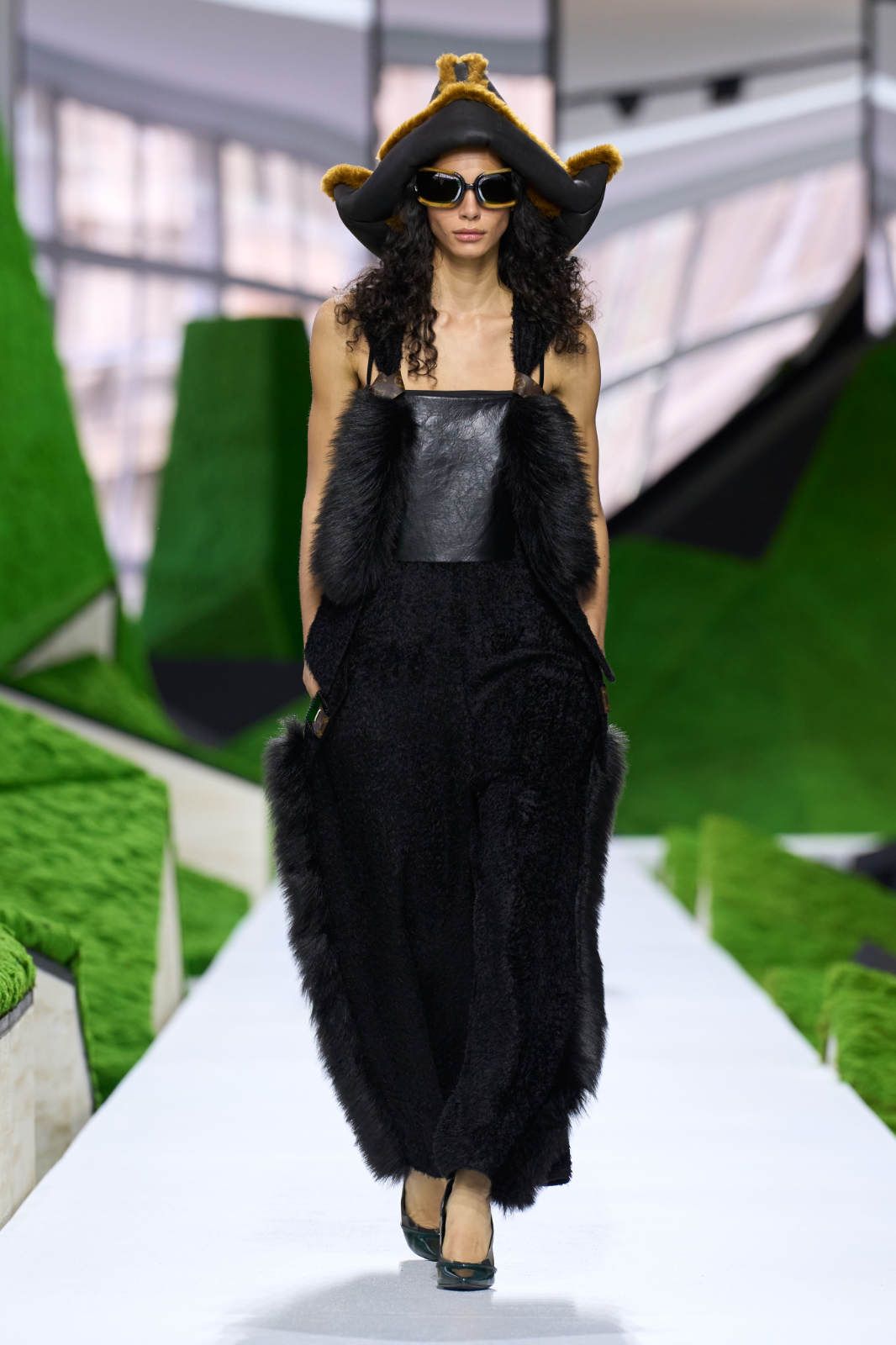 Louis_Vuitton-FW-2026_15.jpg
