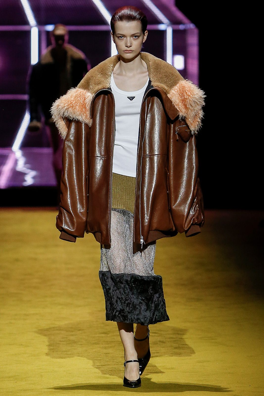 38 Prada Donna F W22.jpg