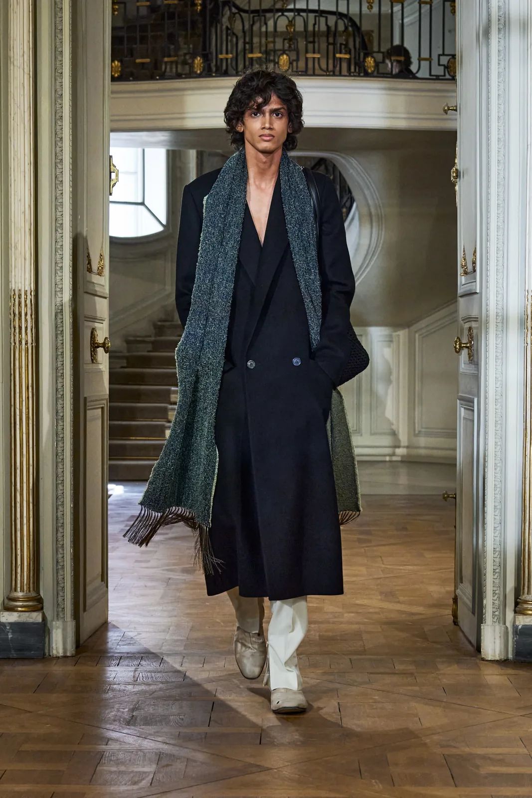 metal-dior-s-s-2027-menswear-11.webp
