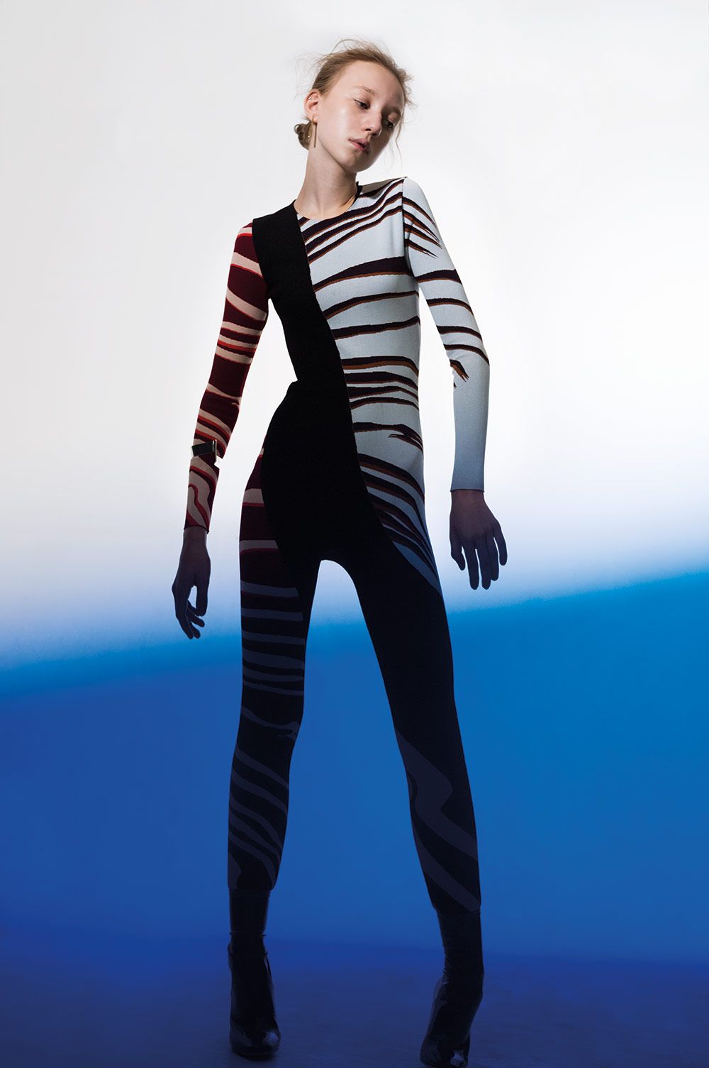 Jonas Lindstroem Metal34 4.jpg
