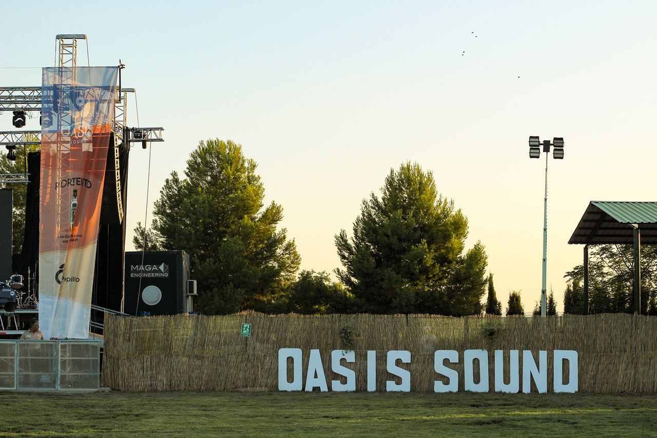 Oasis Sound 10.jpg