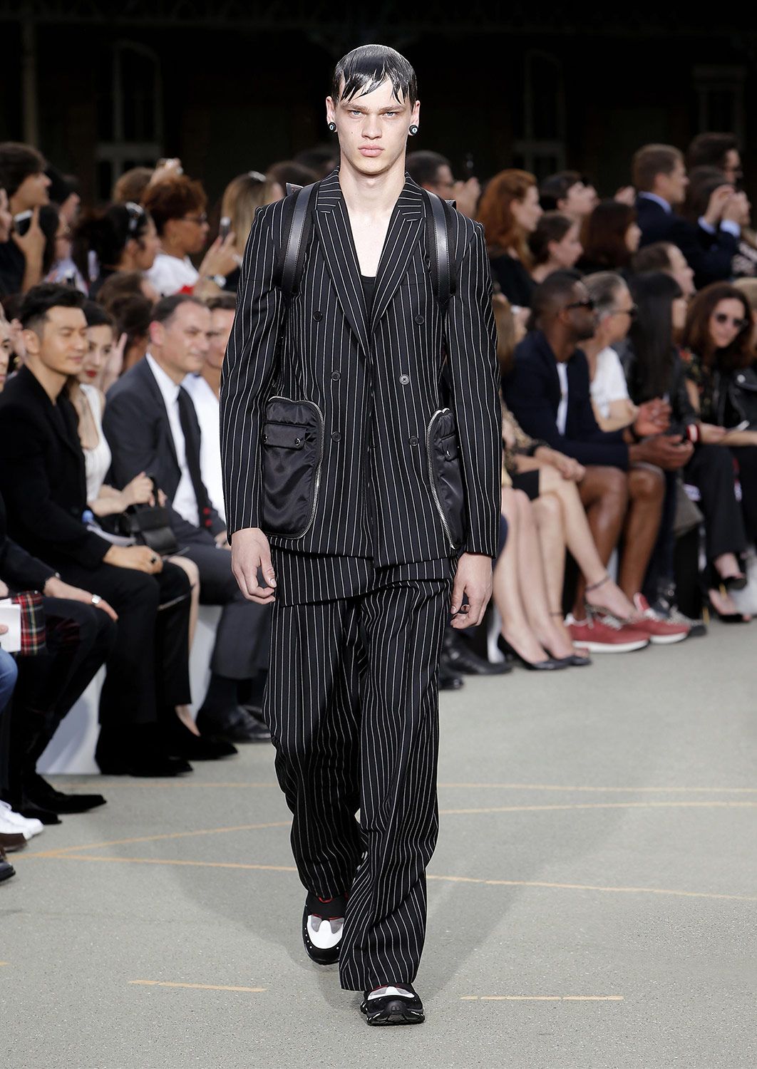 Givenchy S S17 Metalmagazine 6.jpg