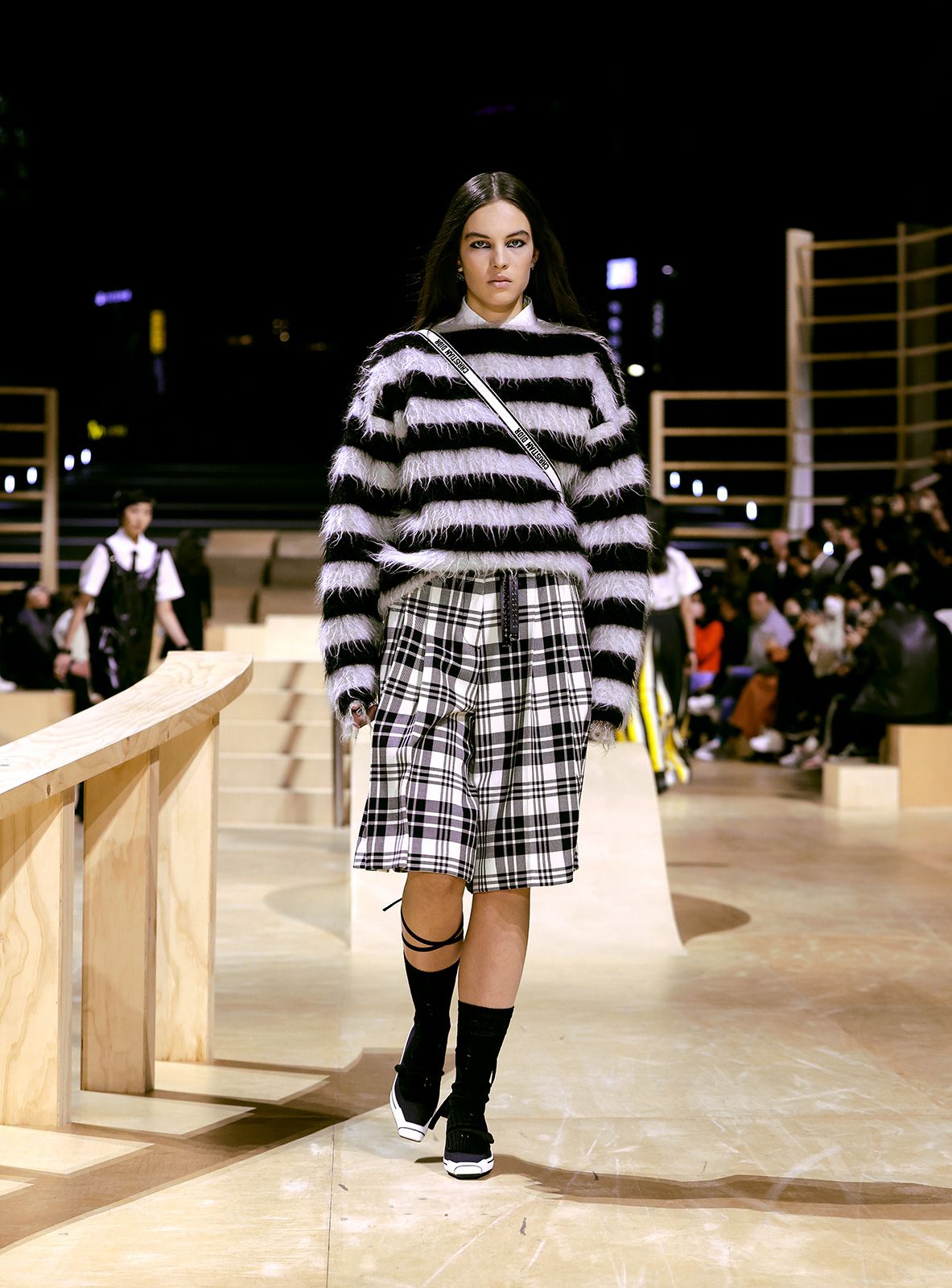 Dior Fall 2022 Show Metalmagazine 34.jpg