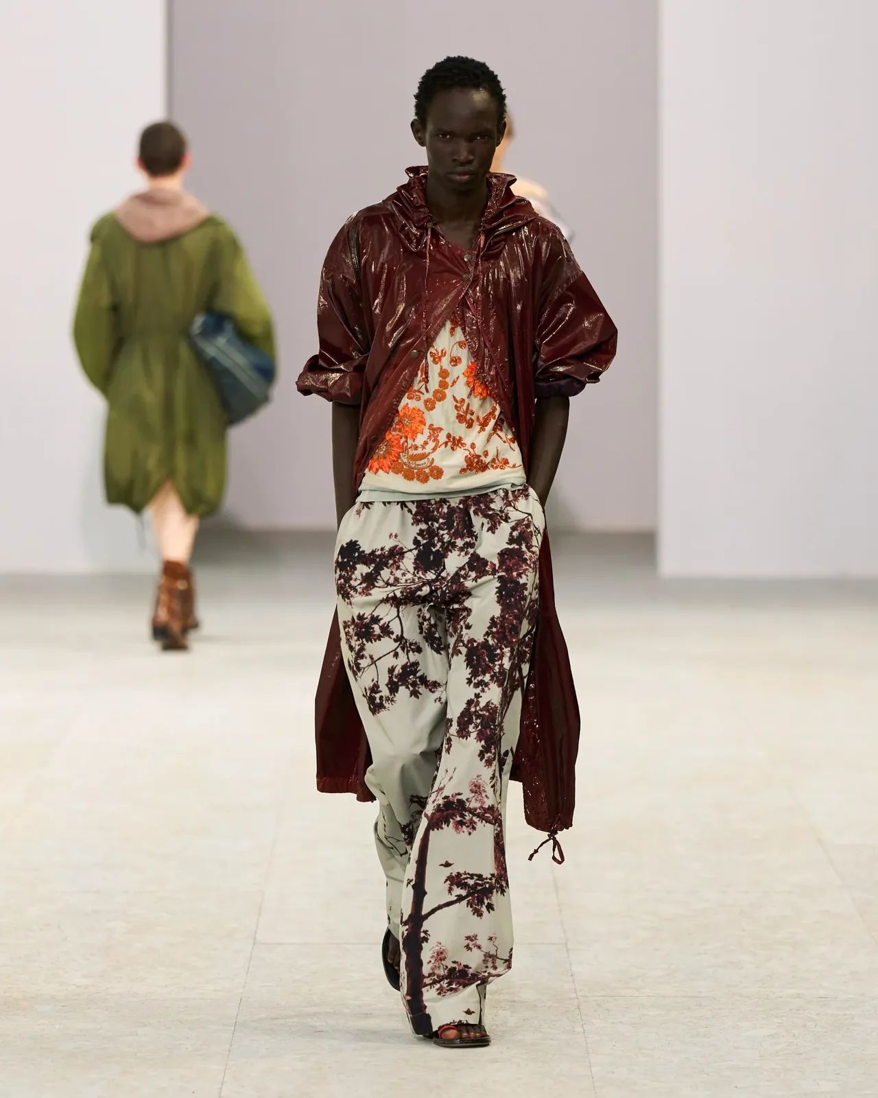 metal-dries-van-noten-s-s-2027-menswear-33.webp