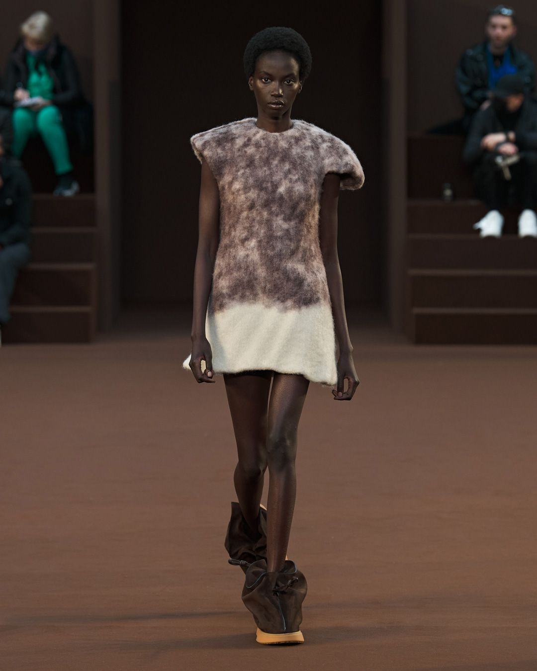Loewe F W22 Metalmagazine 54.jpg