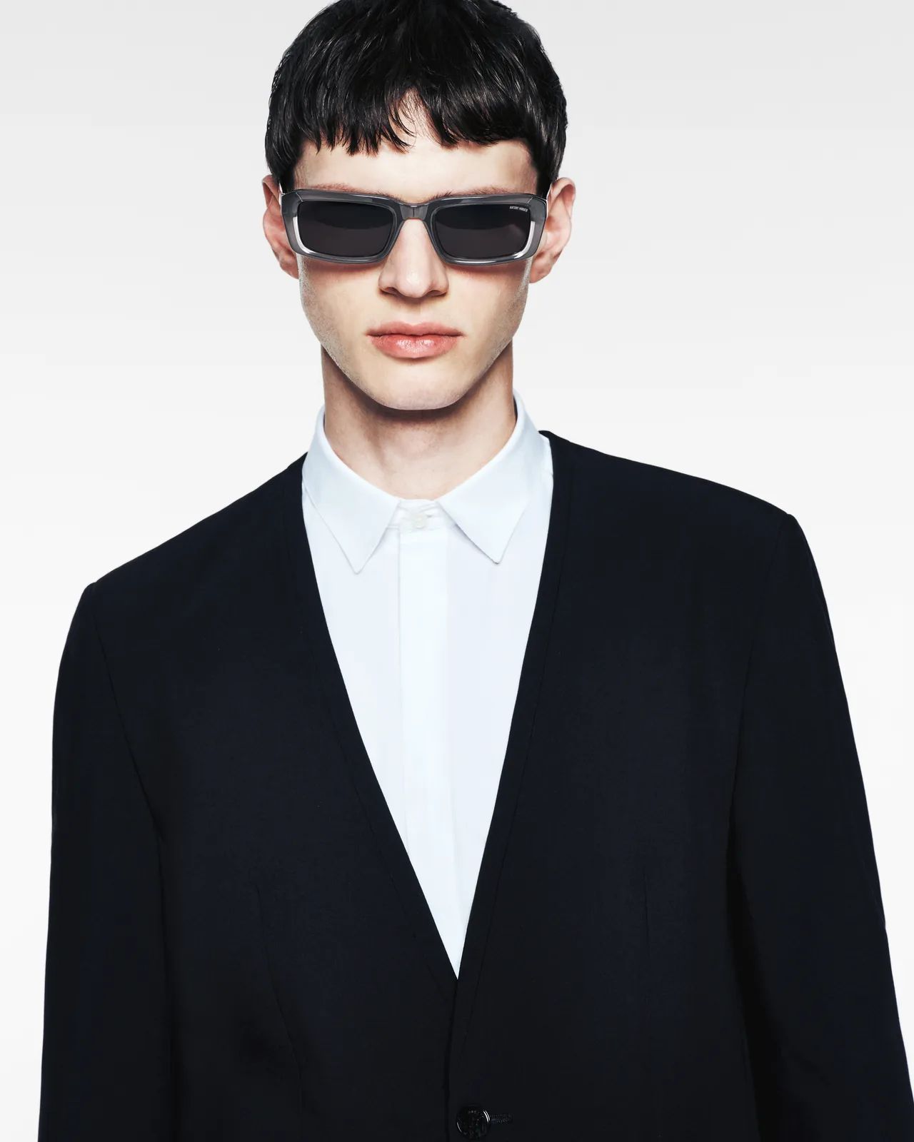 metal-antony-morato-edit-07.webp