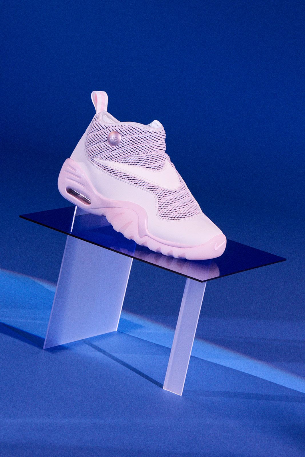 Su17 Nikelab Shake N Destrukt 01 Original.jpg