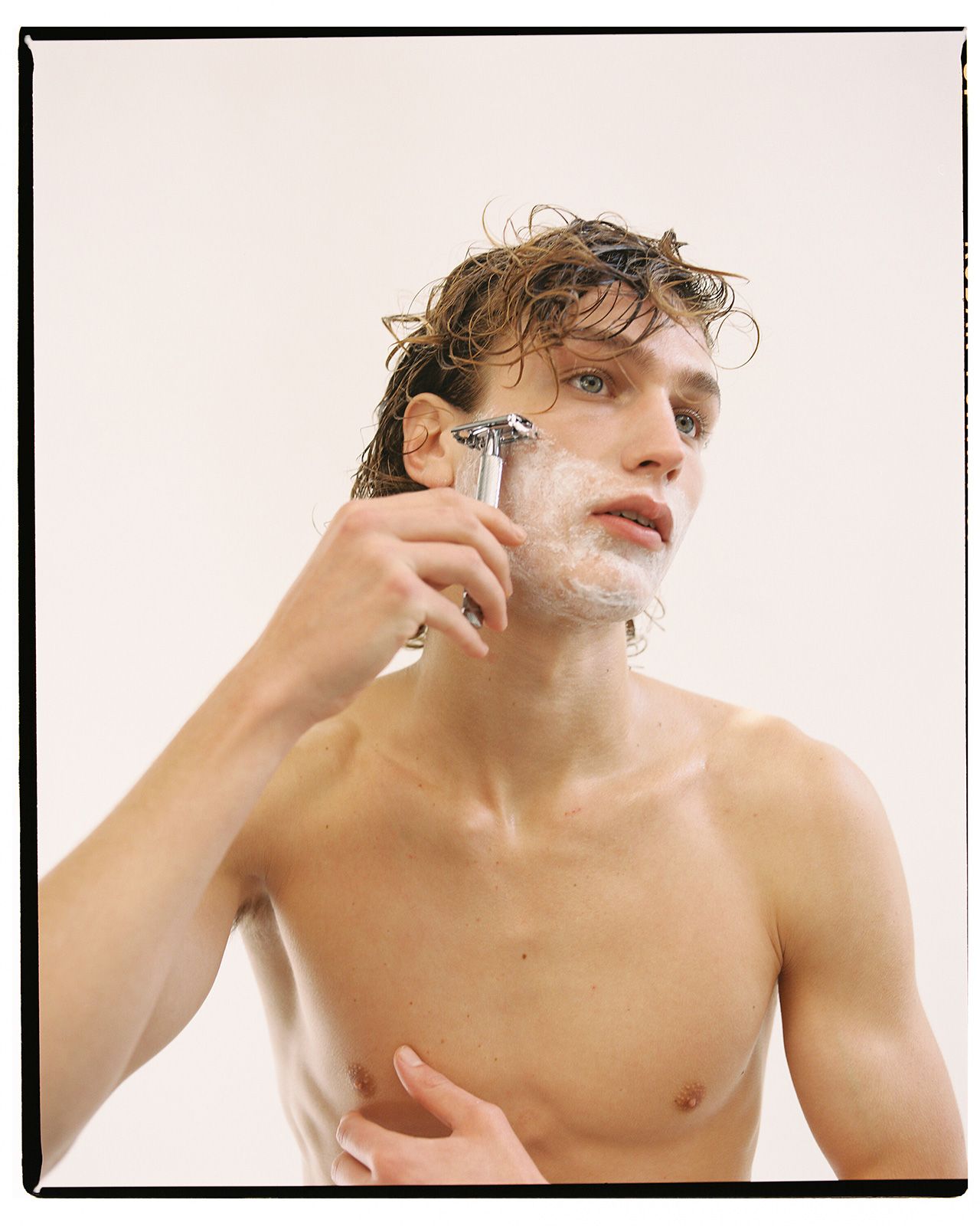 Roda Cosmetics Metalmagazine 3.jpg
