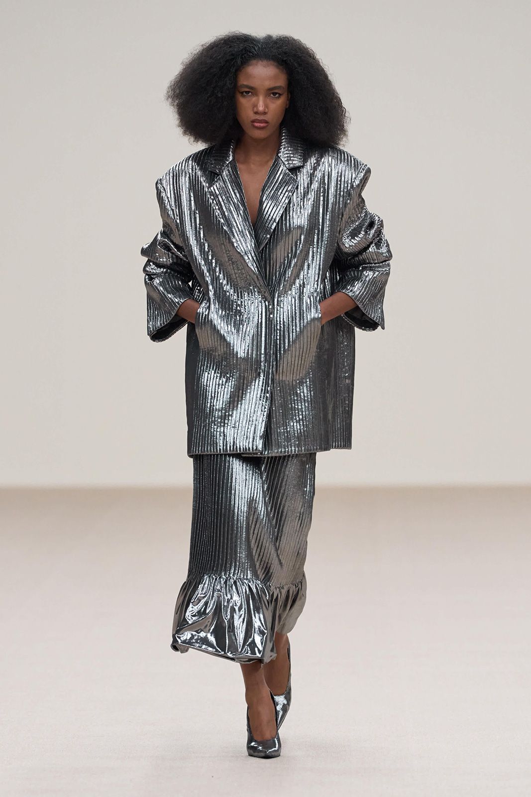 VIVA-VOX_DUBAI-FASHION-WEEK_AW25-26_052.jpg