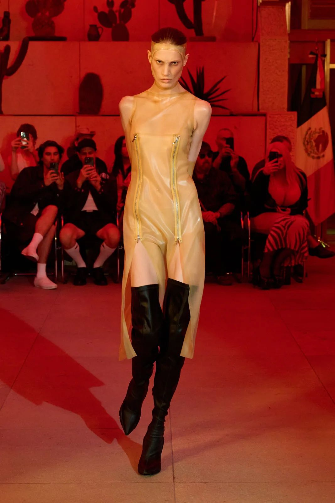 metal-berlin-fashion-week-ss27-barragan-04.webp