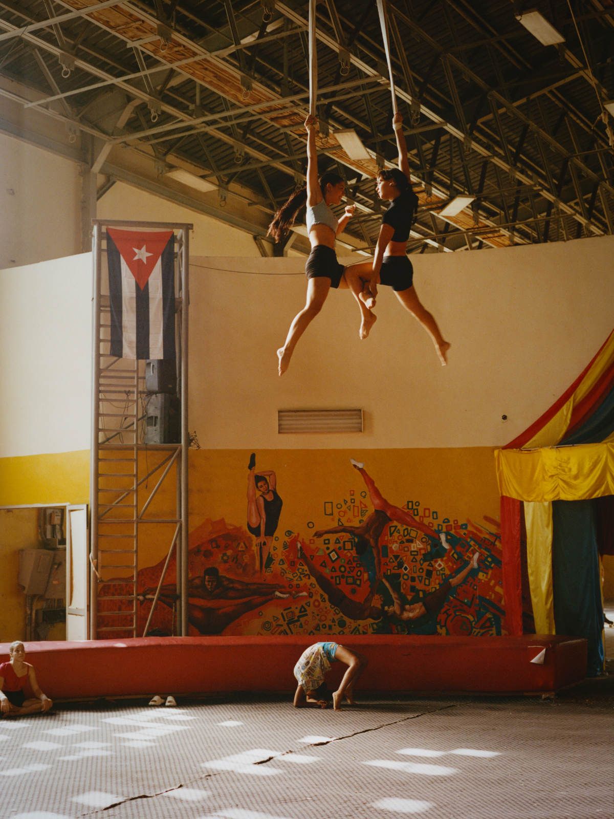 ConstanzeHan_CircusofaRevolution10.jpg