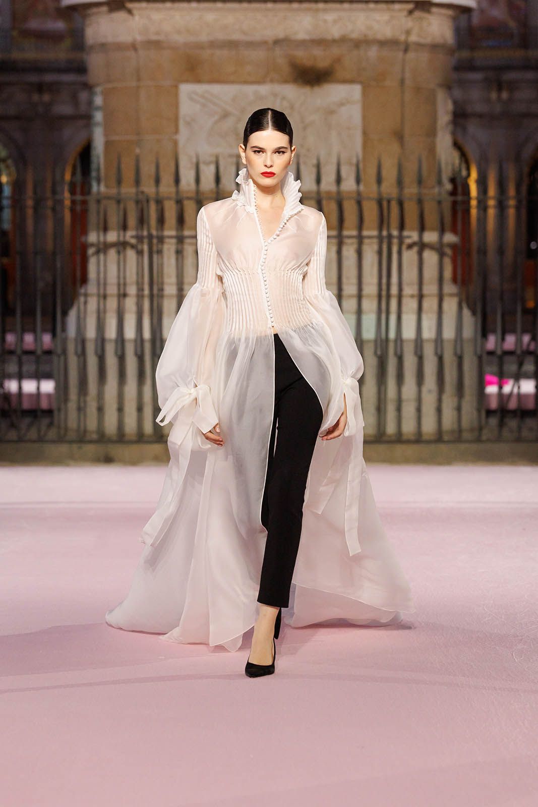 Carolina-Herrera_SS_2026_11.jpg