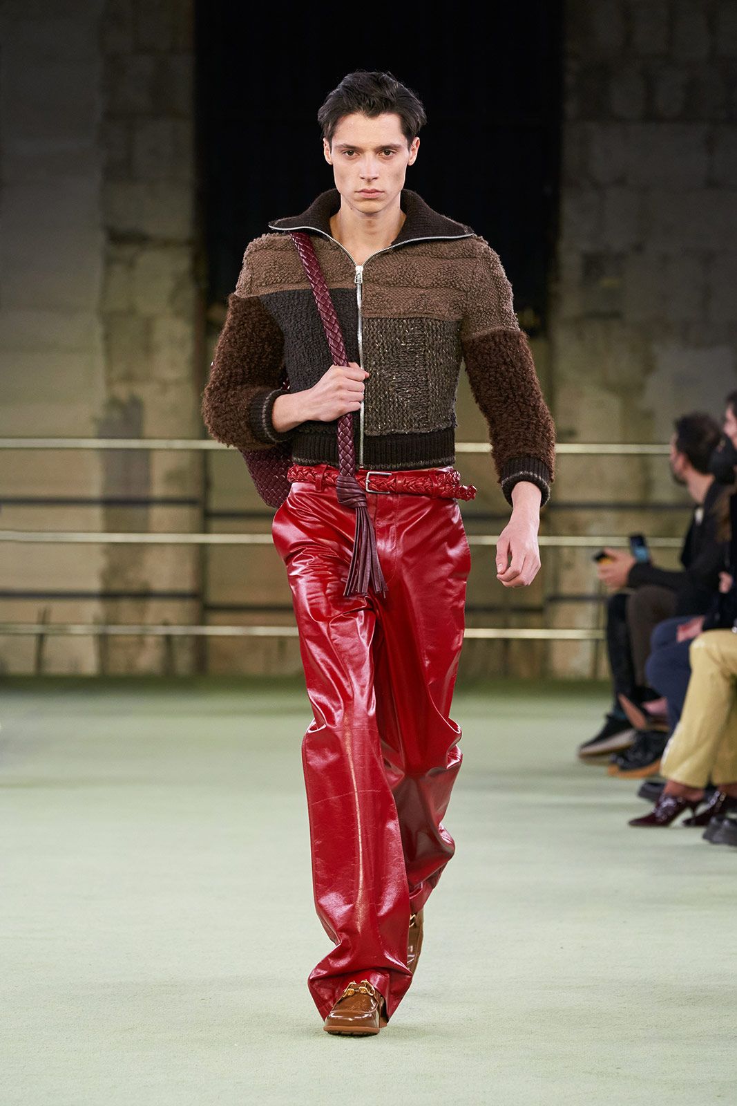 Bottega Veneta W22 055.jpg