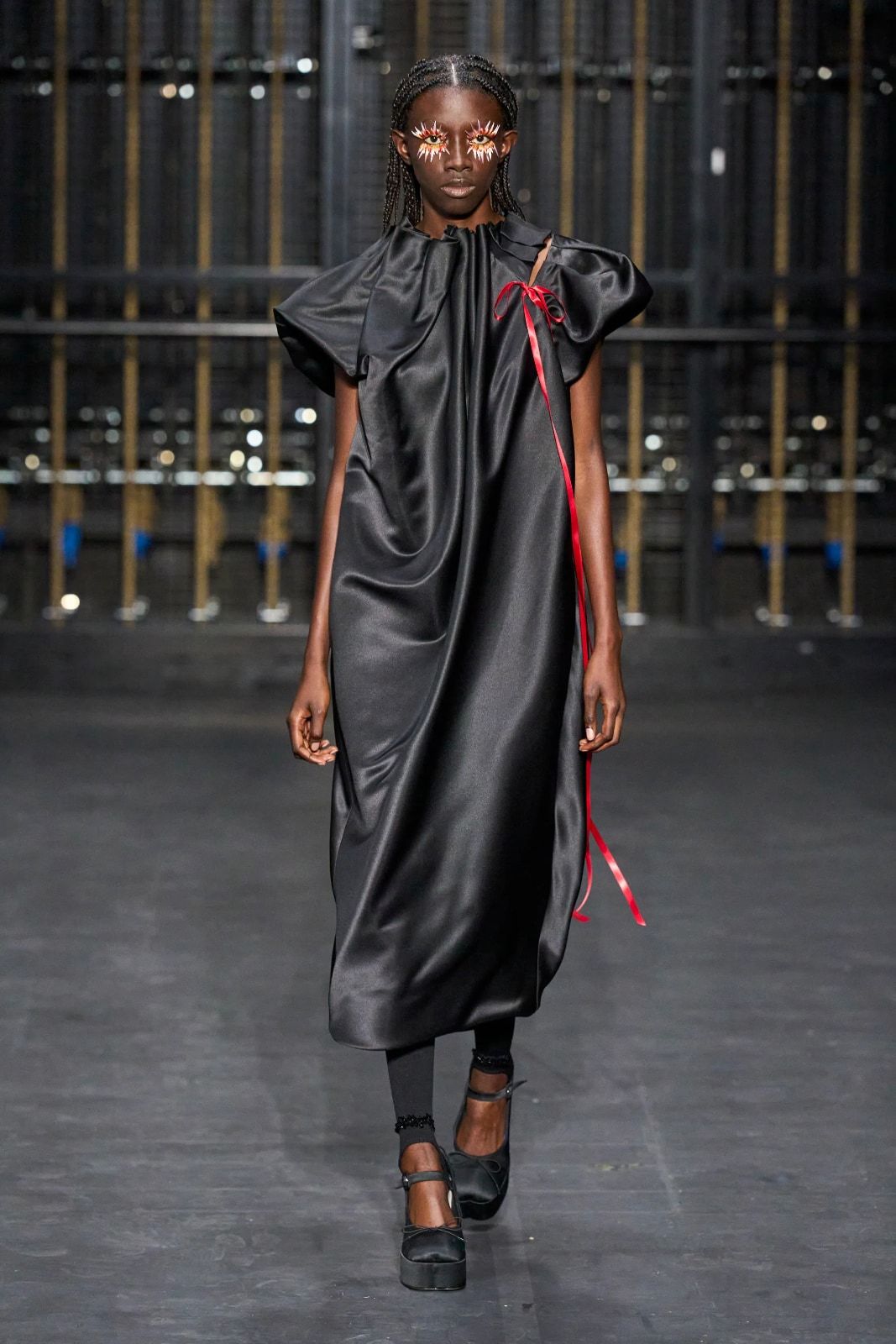 Simone Rocha Spring 2024 3.jpg