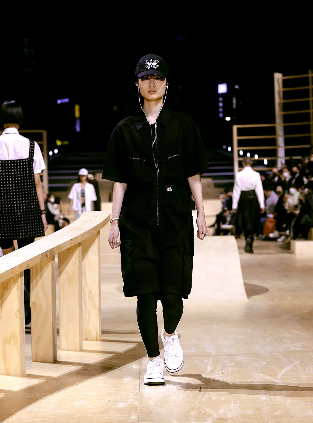 Dior Fall 2022 Show Metalmagazine 19.jpg