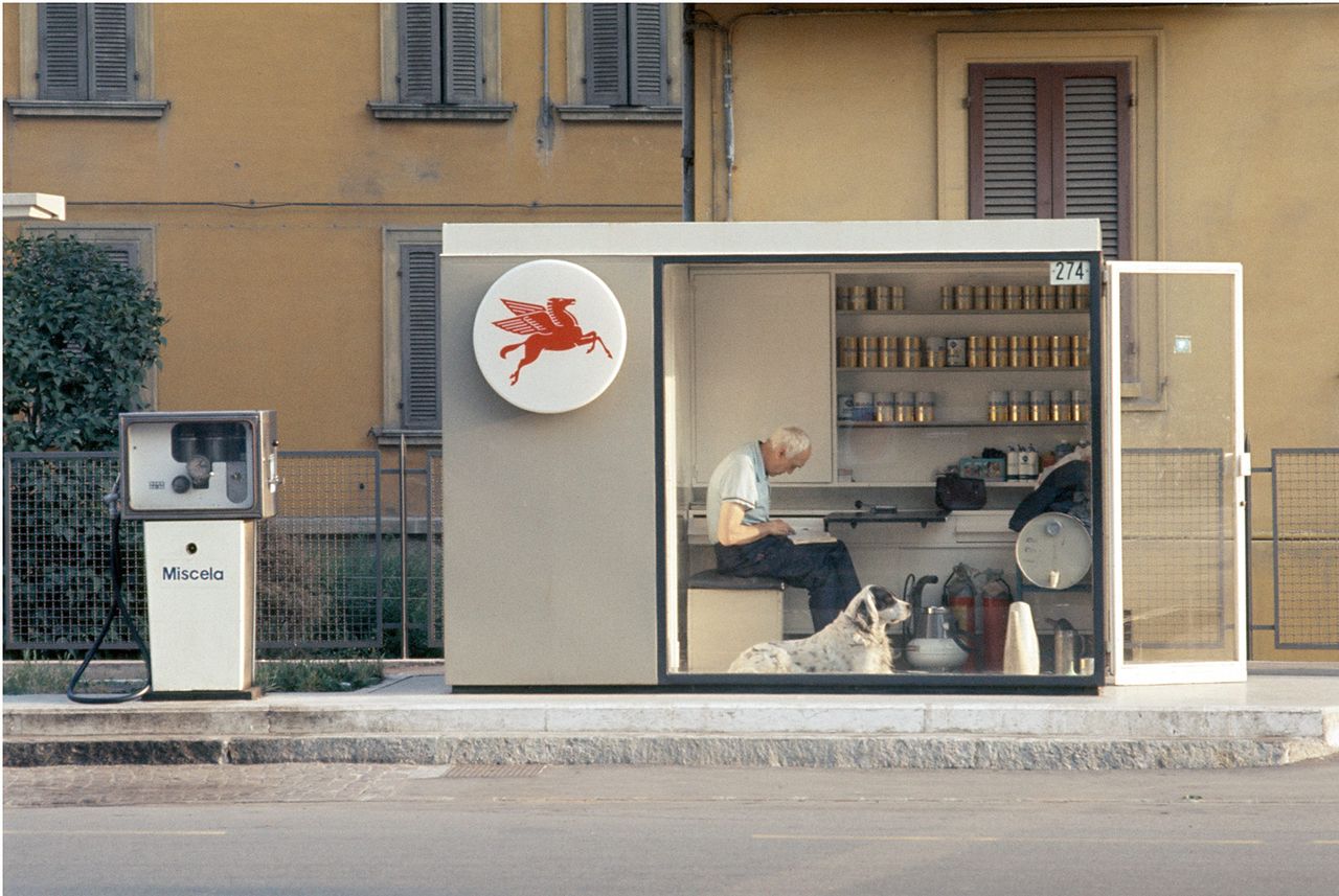 12 Luigi Ghirri.jpg