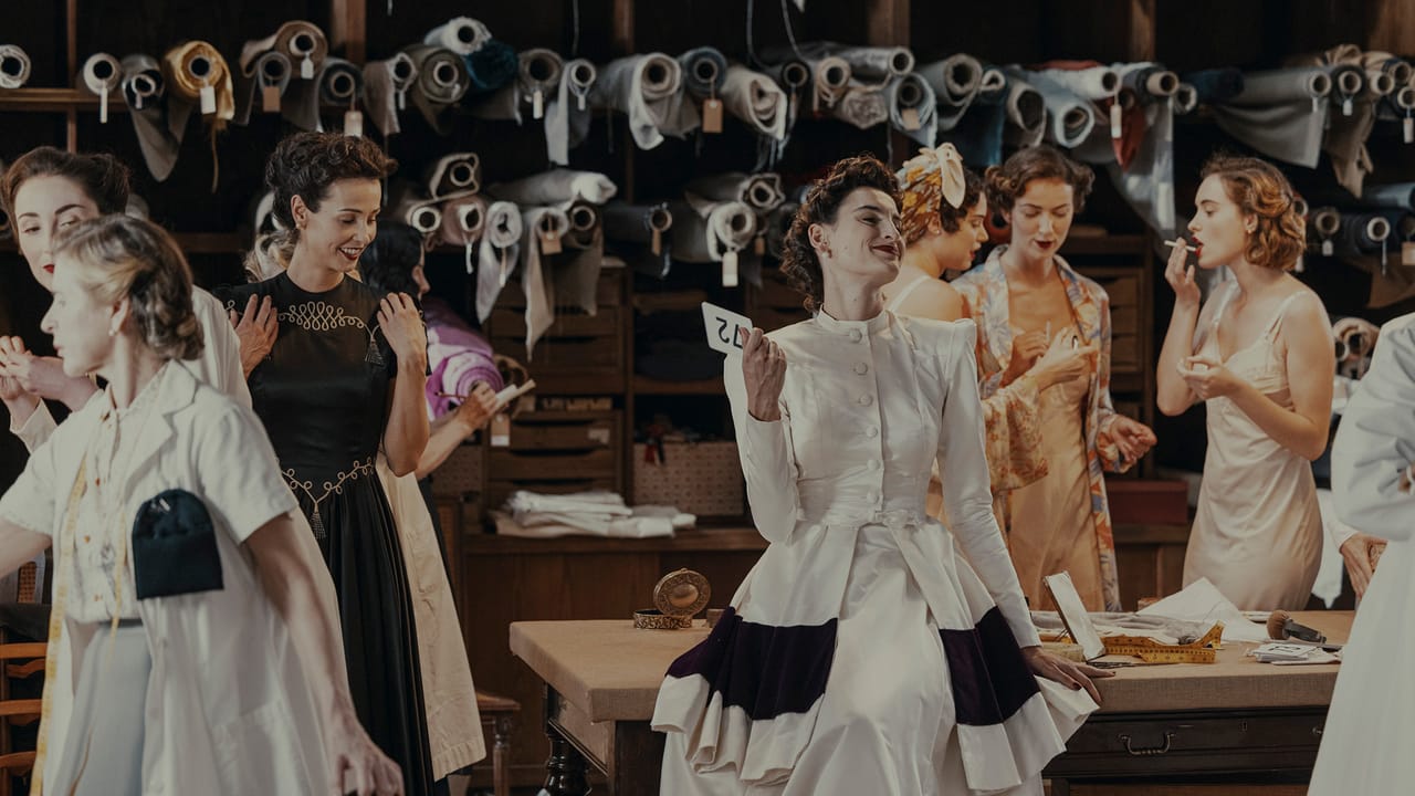 Cristobal_Balenciaga_serie_2.jpg