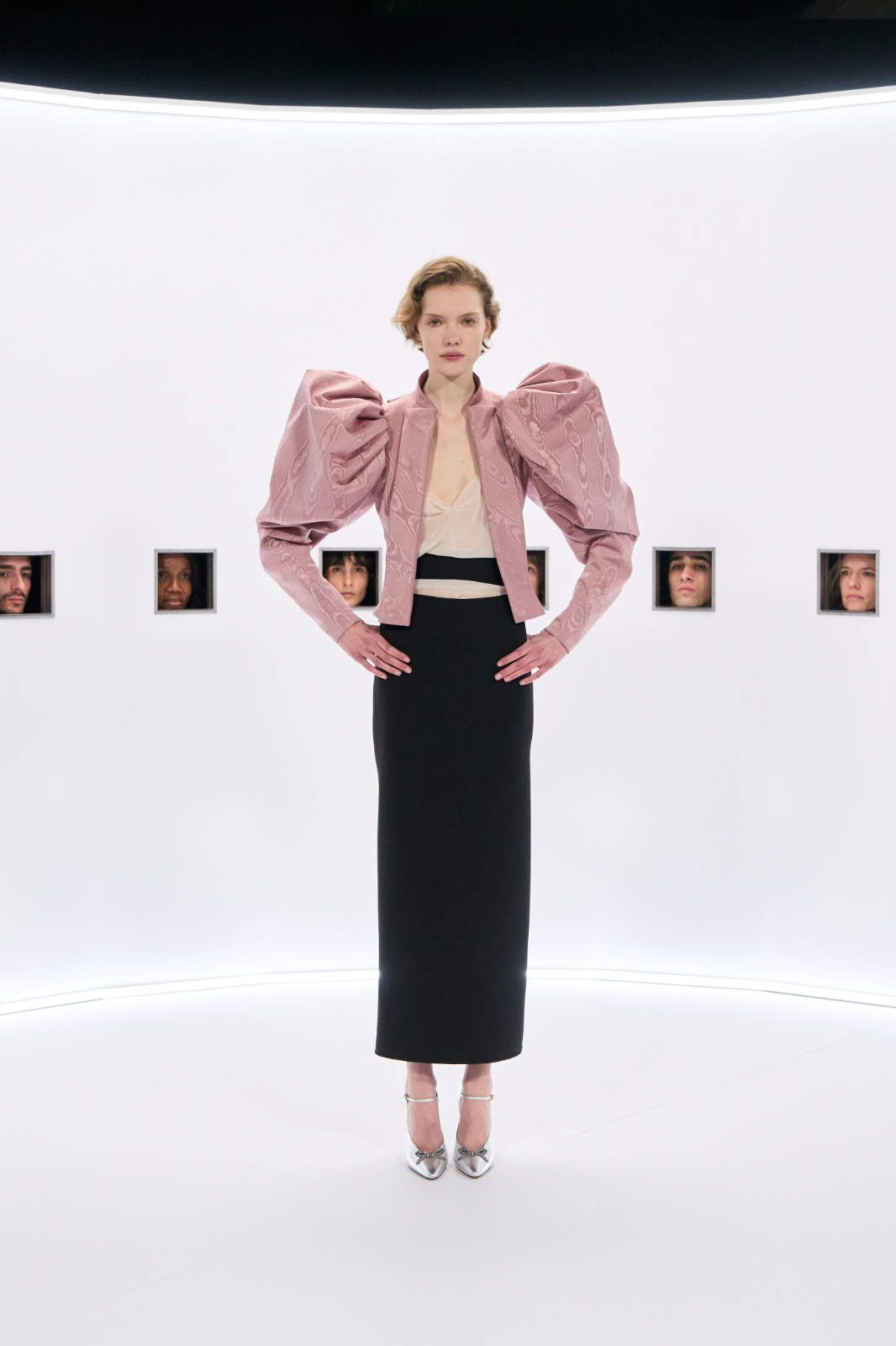 Valentino-Haute-Couture-2026_21.jpg