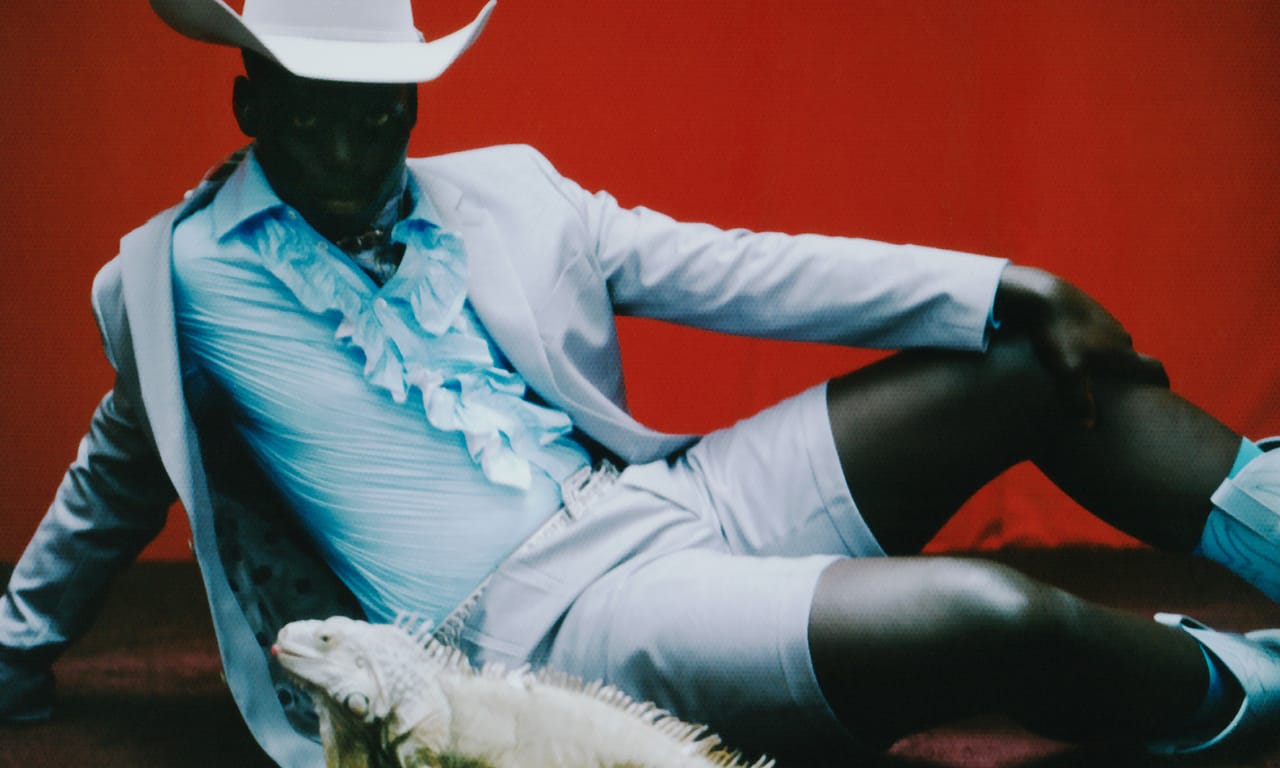 Gabriel-Moses_Regina---p.24_Replica-Man-Magazine,-2022-©-Gabriel-Moses_Prestel.jpg