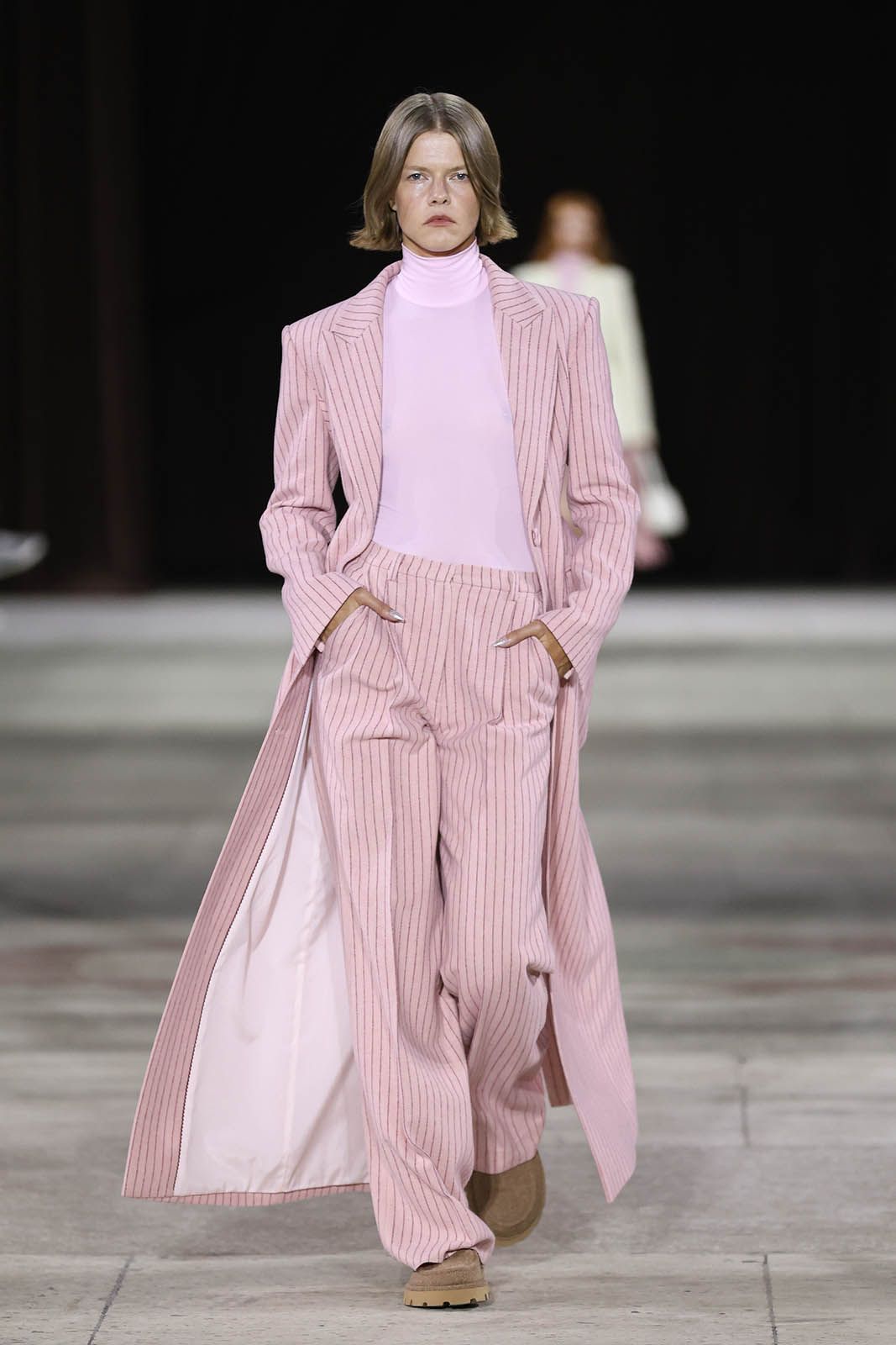 UFW_SS26_the_COAT_by_Katya_Silchenko_7.jpg