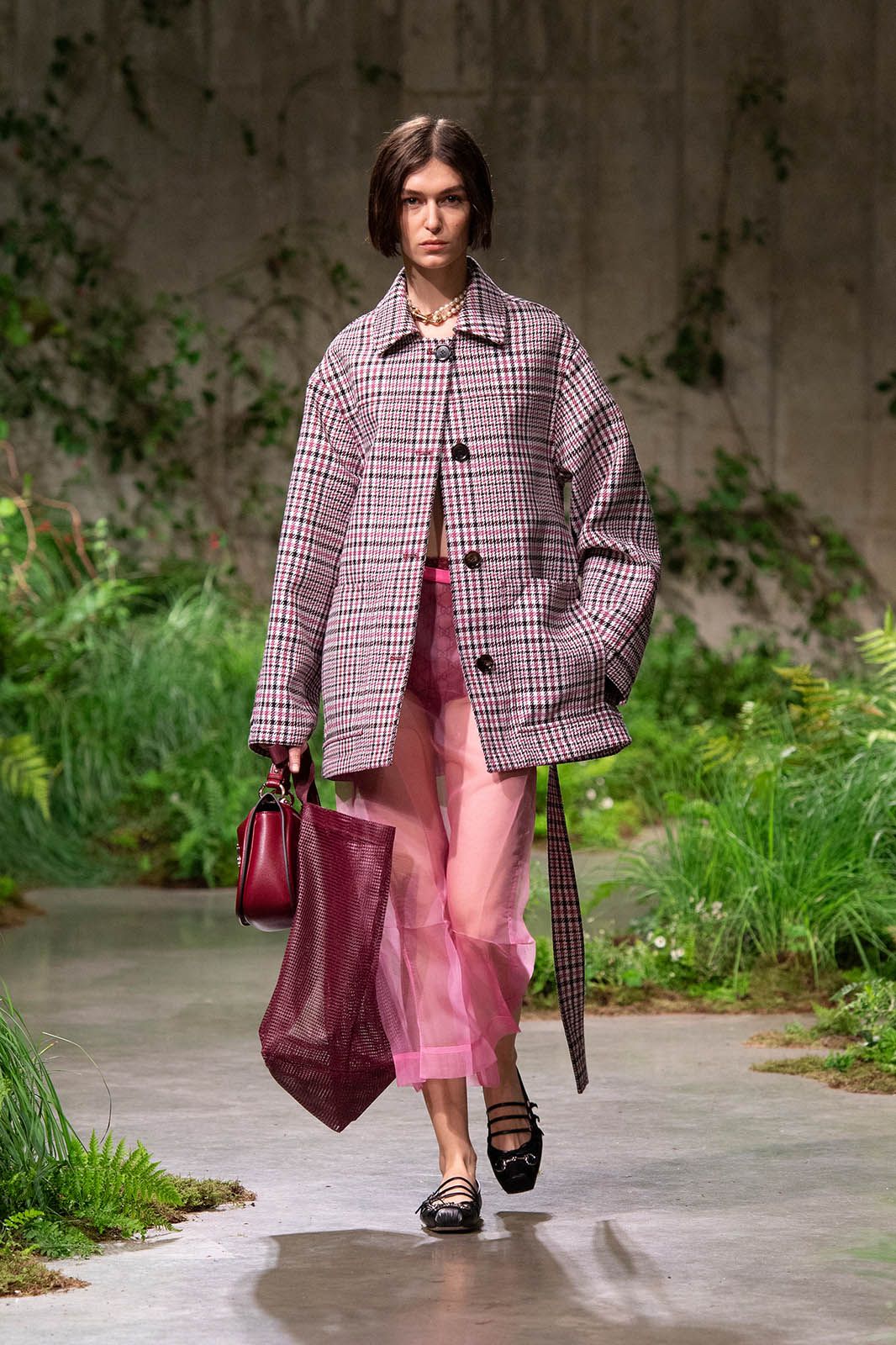 Gucci_cruise_2025_13.jpg