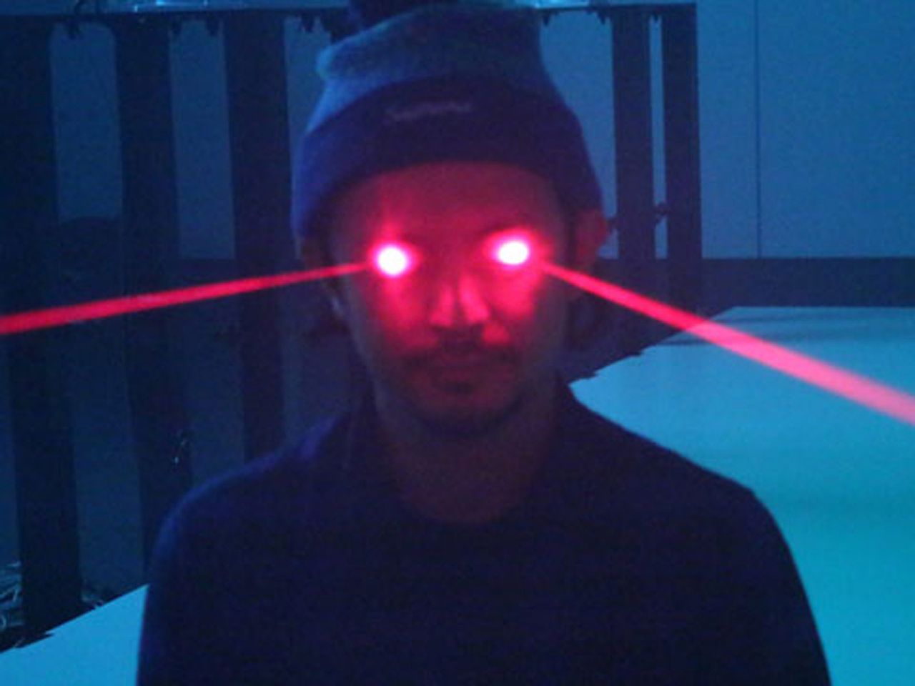 Daito Manabe Lasereyes Sonar2014.jpg