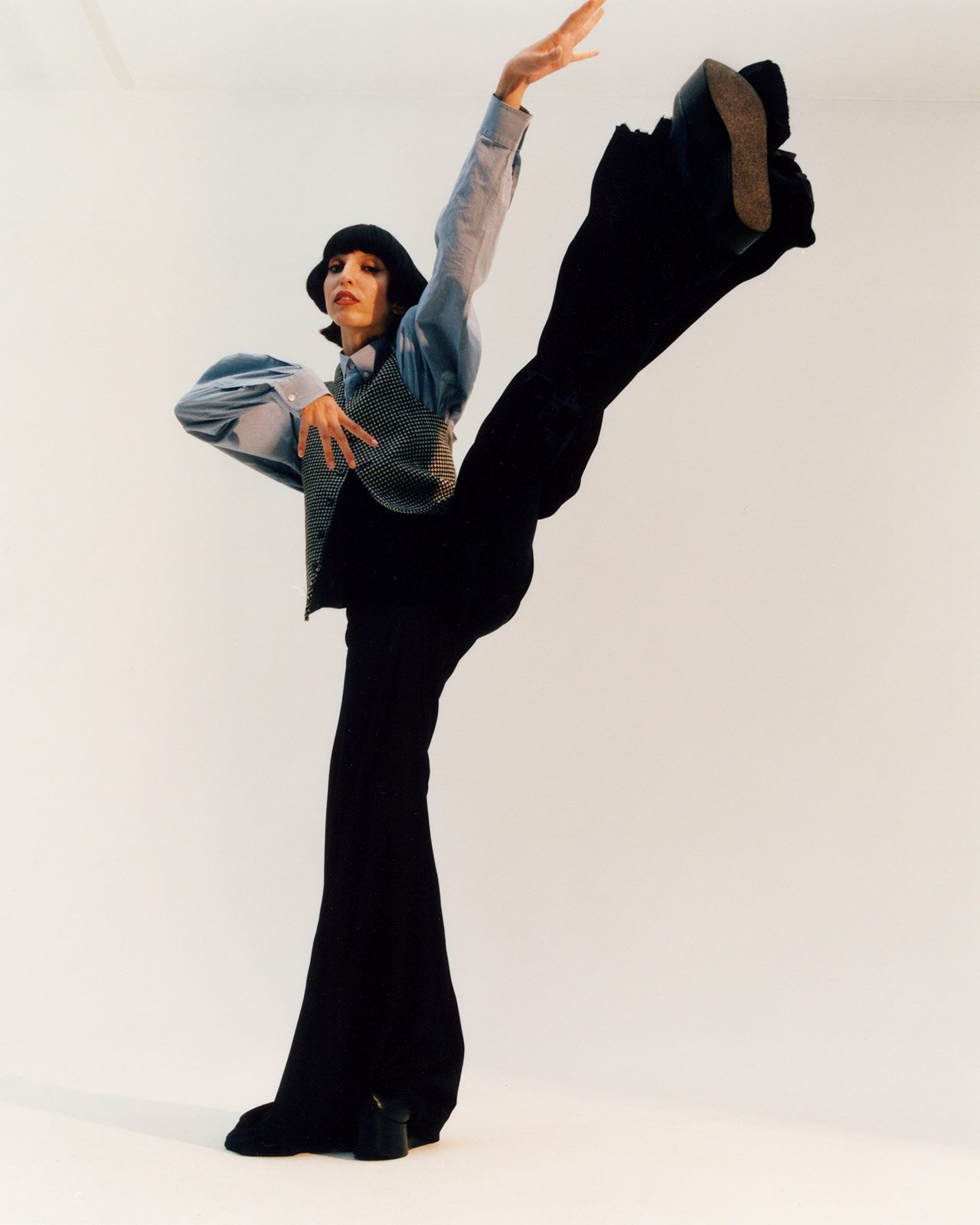 Will and Joan Metalmagazine 5.jpg