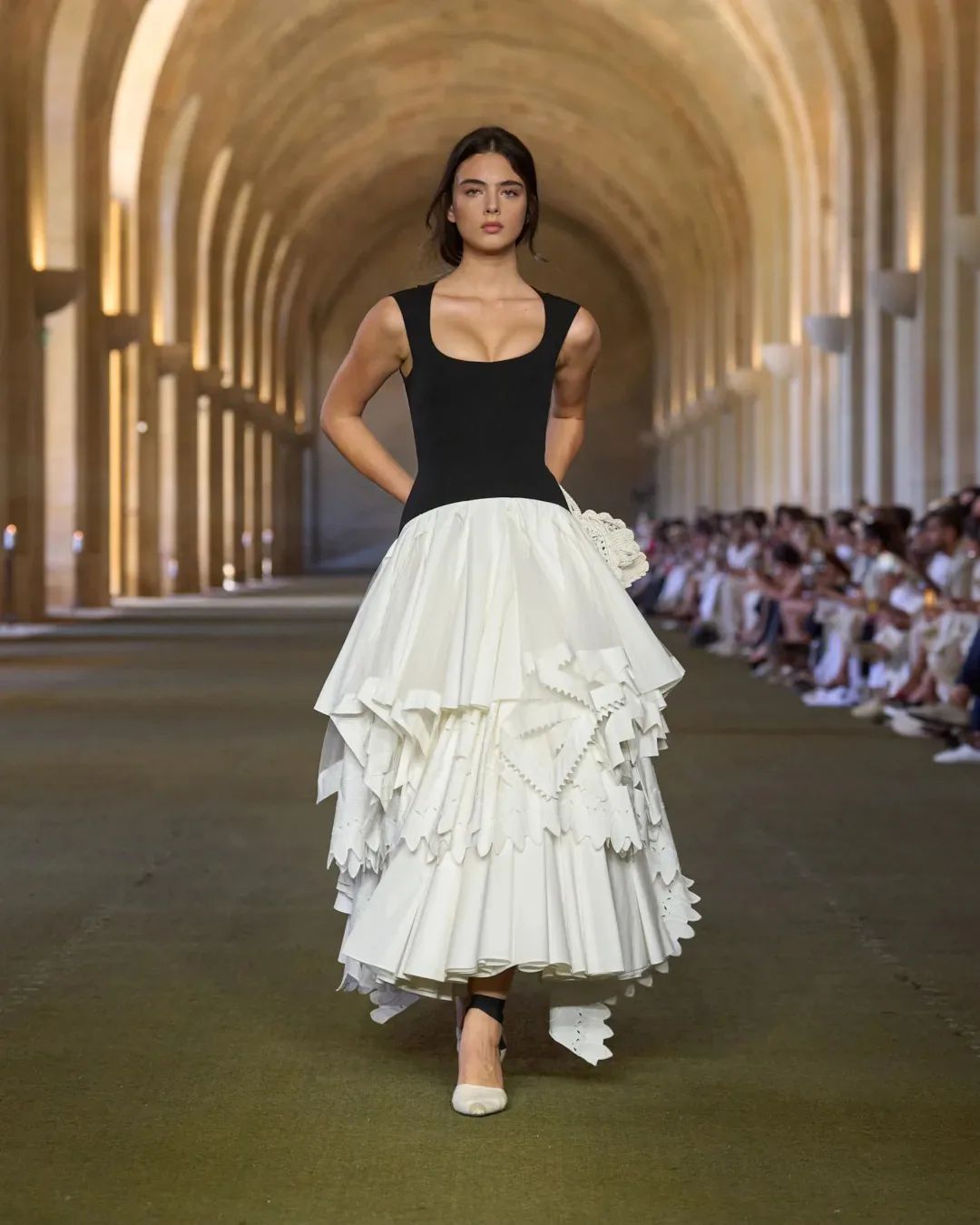 metal-jacquemus-05.webp