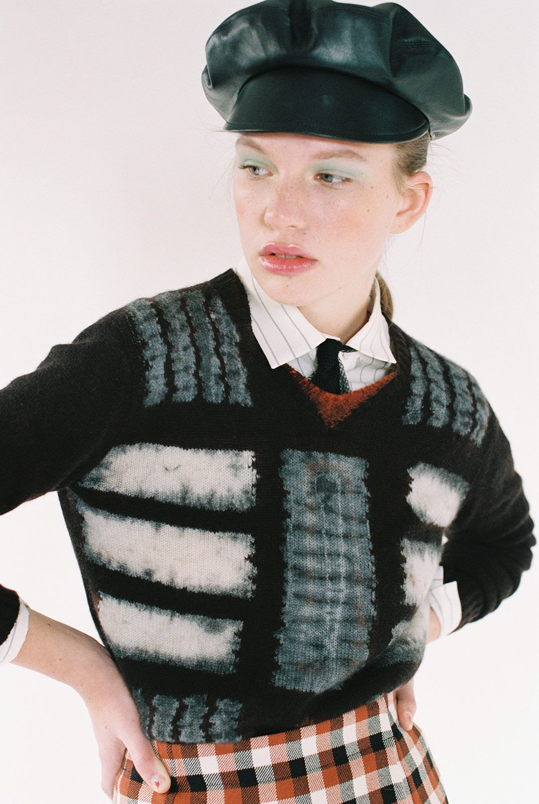 Xanthe Hutchinson Metalmagazine16.jpg