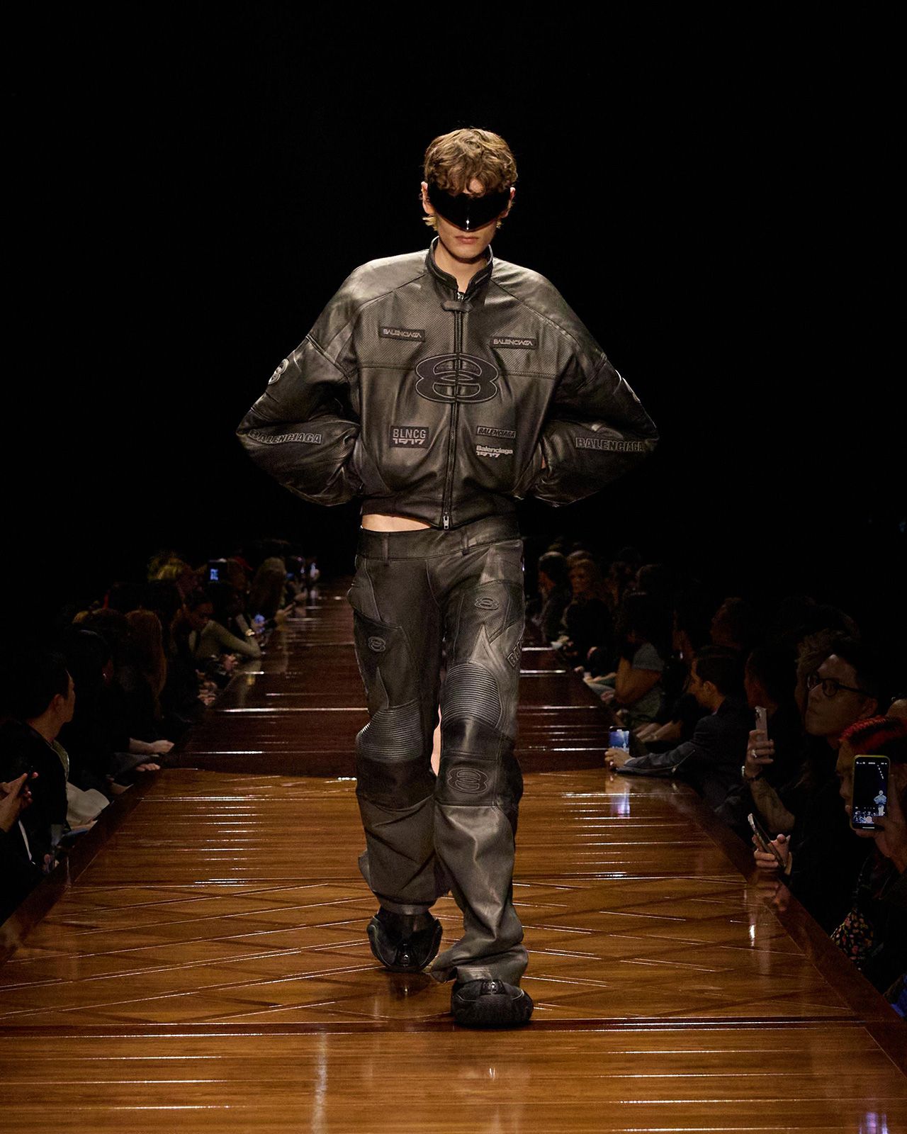 BALENCIAGA-SUMMER-25-LOOK-27_MILO.jpg